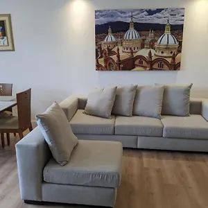 Stunning 5th Floor W/ Scenic View Near Tran Cuenca