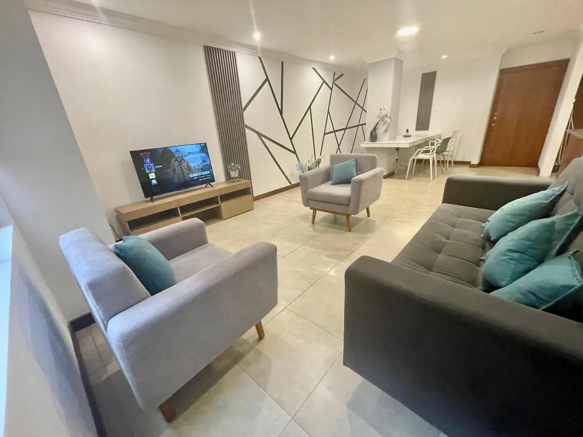 Departamento Moderno En Zona Exclusiva De Cuenca Apartment
